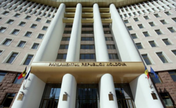 В Молдове больше не будет переводить законопроекты на русский язык РМ