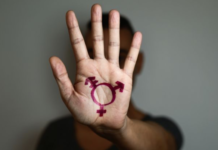 В России хотят запретить смену пола гендер