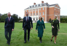 Экс-премьер Англии отказалась платить за резиденцию резиденция, экс-премьер