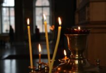 Скандал в церкви: в одном из храмов Приднестровья разругались две пенсионерки Скандал, церковь