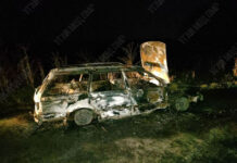 Женщина сожгла машину своего сожителя поджег машины, автомобиль