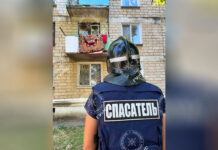 В Бендерах 2-летний ребенок едва не упал с балкона спасатели, ребенок, случай