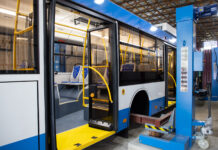 В Молдове произведен первый электробус Электробус. Фото Пресс-центр Правительства Республики Молдова