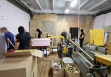 В Молдове ликвидировали очередной подпольный цех по производству сигарет sigarety Контрабанда-фото с сайта rupor.md