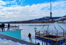 В Рыбнице купель установили на Набережной купель, Крещенские купания