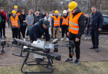 Сельхоздроны: новые возможности для аграрного сектора в Приднестровье сельхоздроны, студенты, сельское хозяйство