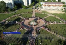 Выпускной 2024: вручение медалей в Рыбнице вручение медалей, выпускной, парк "Набережный", Рыбница