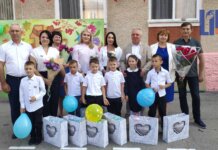 Представители ММЗ поздравили школьников Попенкской школы-интерната ММЗ, Lions Club, Попенкская школа-интернат, первый звонок