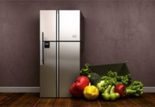 Сколько может продержаться температура в холодильной и морозильной камере в случае отключения электричества