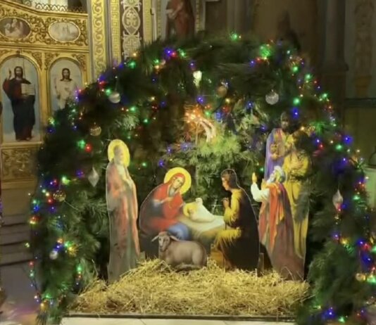Рождество Христово в Михайло-Архангельском соборе: расписание богослужений Рождество Христово, храм, Михайло-Архангельский собор