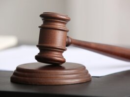 Кишиневский суд обязал фигурантов дела о подпольном казино выплатить почти 19 млн леев, но от наказания освободил